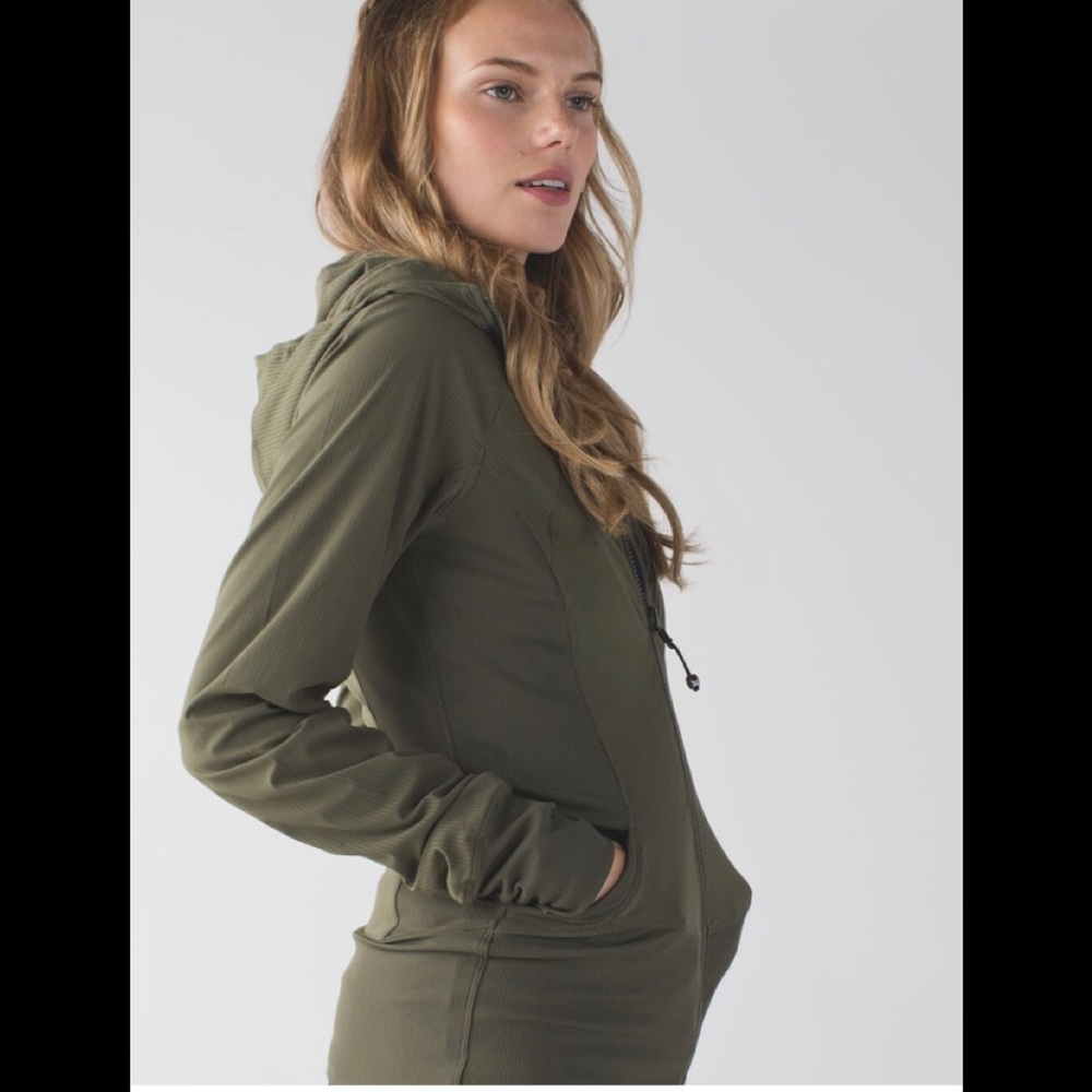 Lululemon In Flux Jacket - Picture 2 of 5